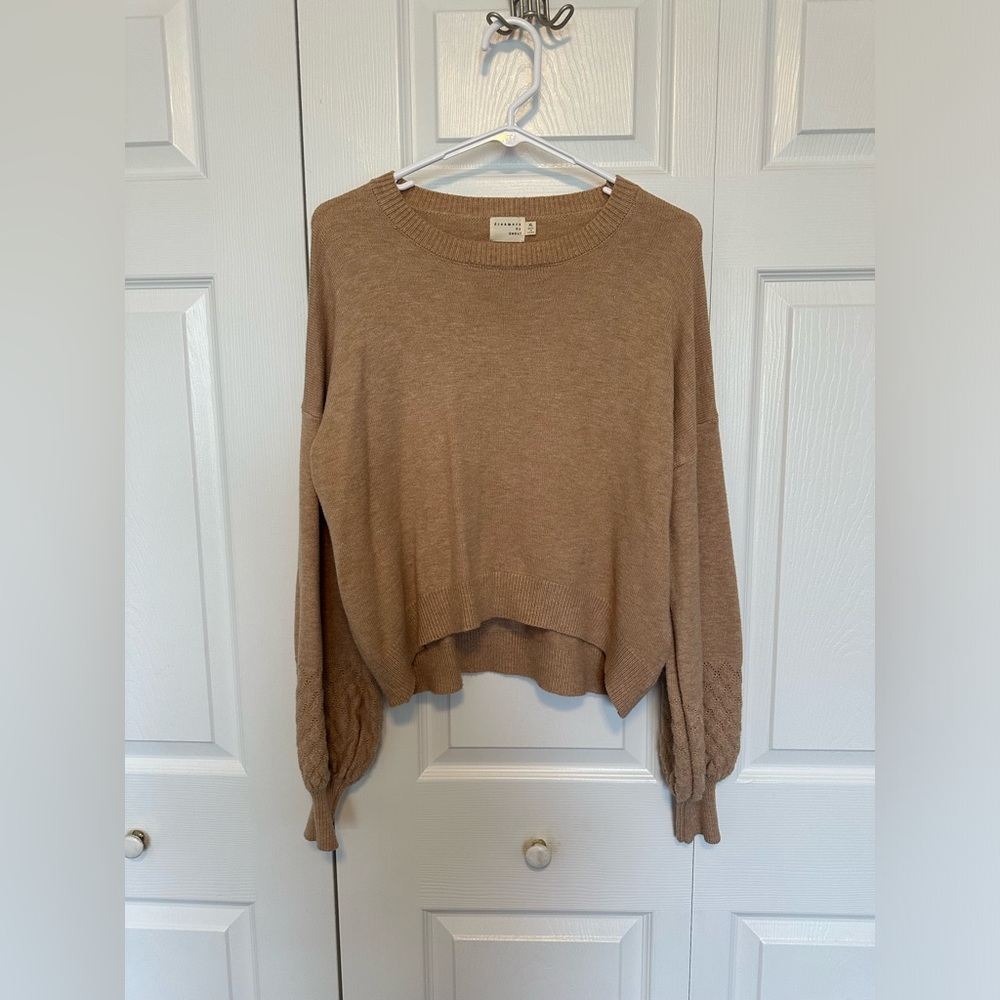 Von Maur- brown sweater- size xl- fits like Large